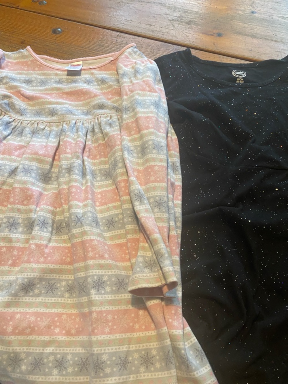 2 Long sleeve girls dresses